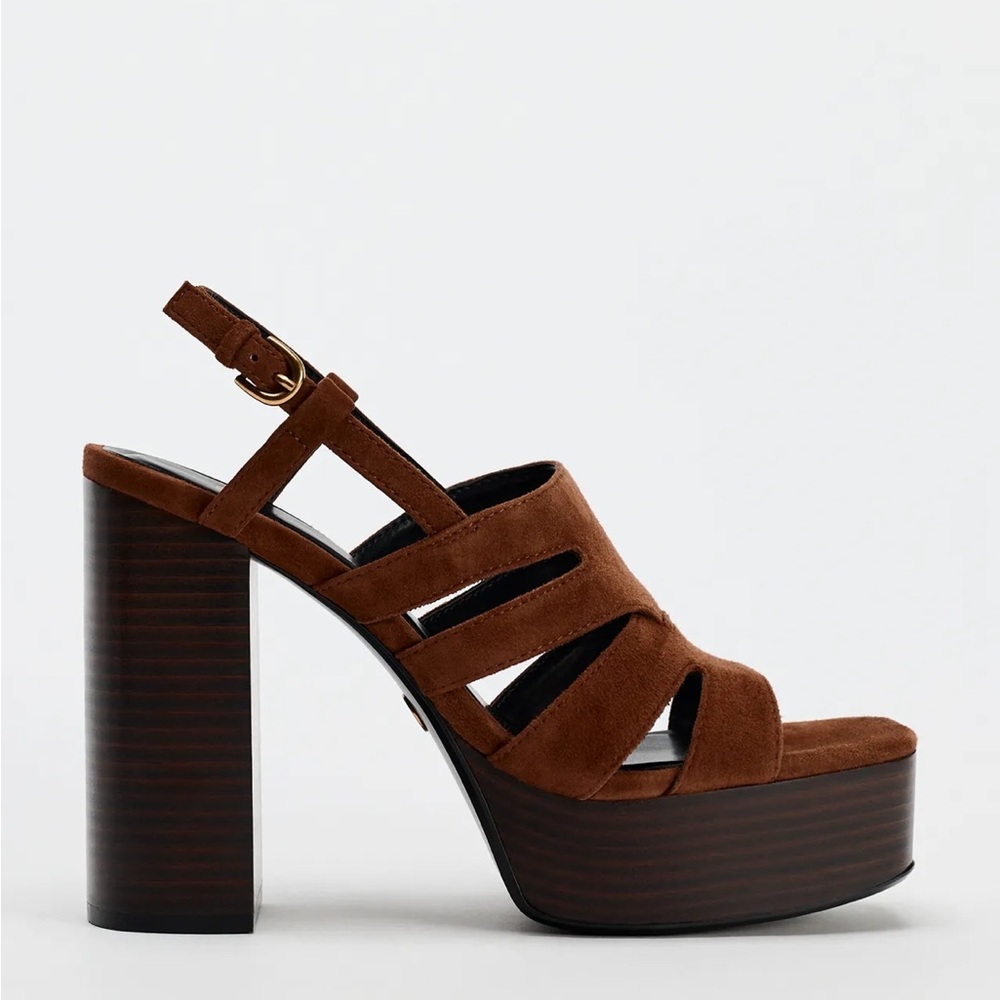 ZARA CHUNKY SUEDE PLATFORM HEELS BROWN 
SZ 7.5